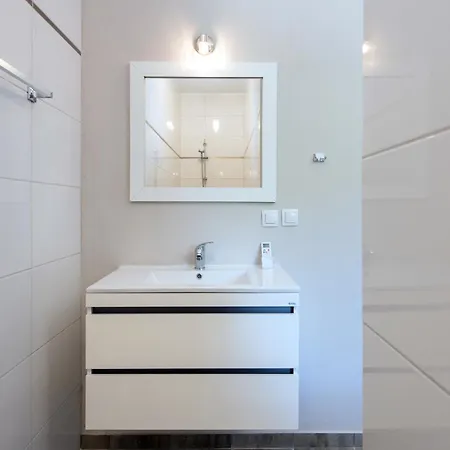 Endless Summer Retreats By Paradise Villa *