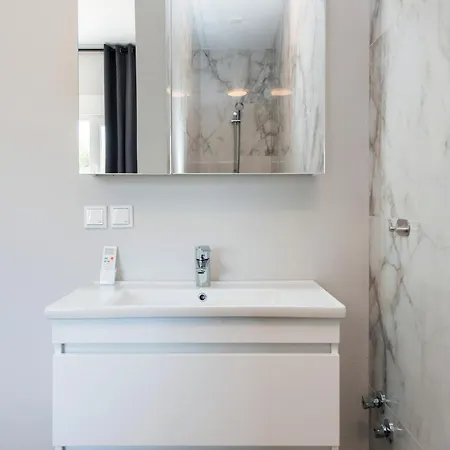 Endless Summer Retreats By Paradise *