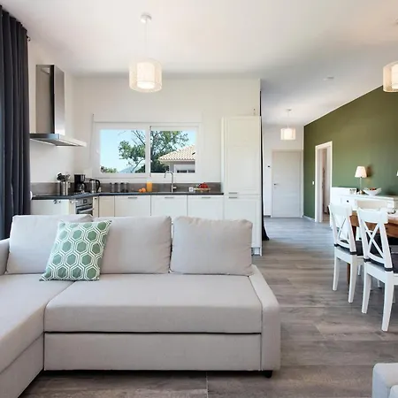 빌라 Endless Summer Retreats By Paradise Kouramaditika