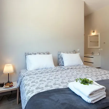 Endless Summer Retreats By Paradise Kouramaditika