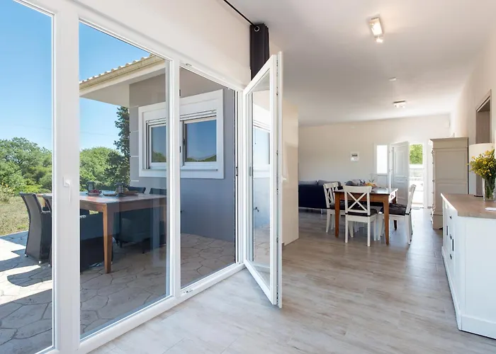 Villa Endless Summer Retreats By Paradise
